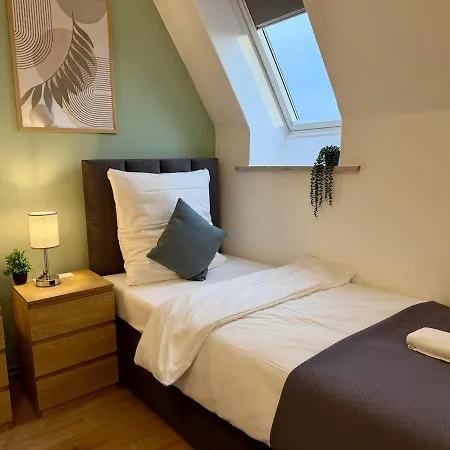 High-quality 2-room - Appartement